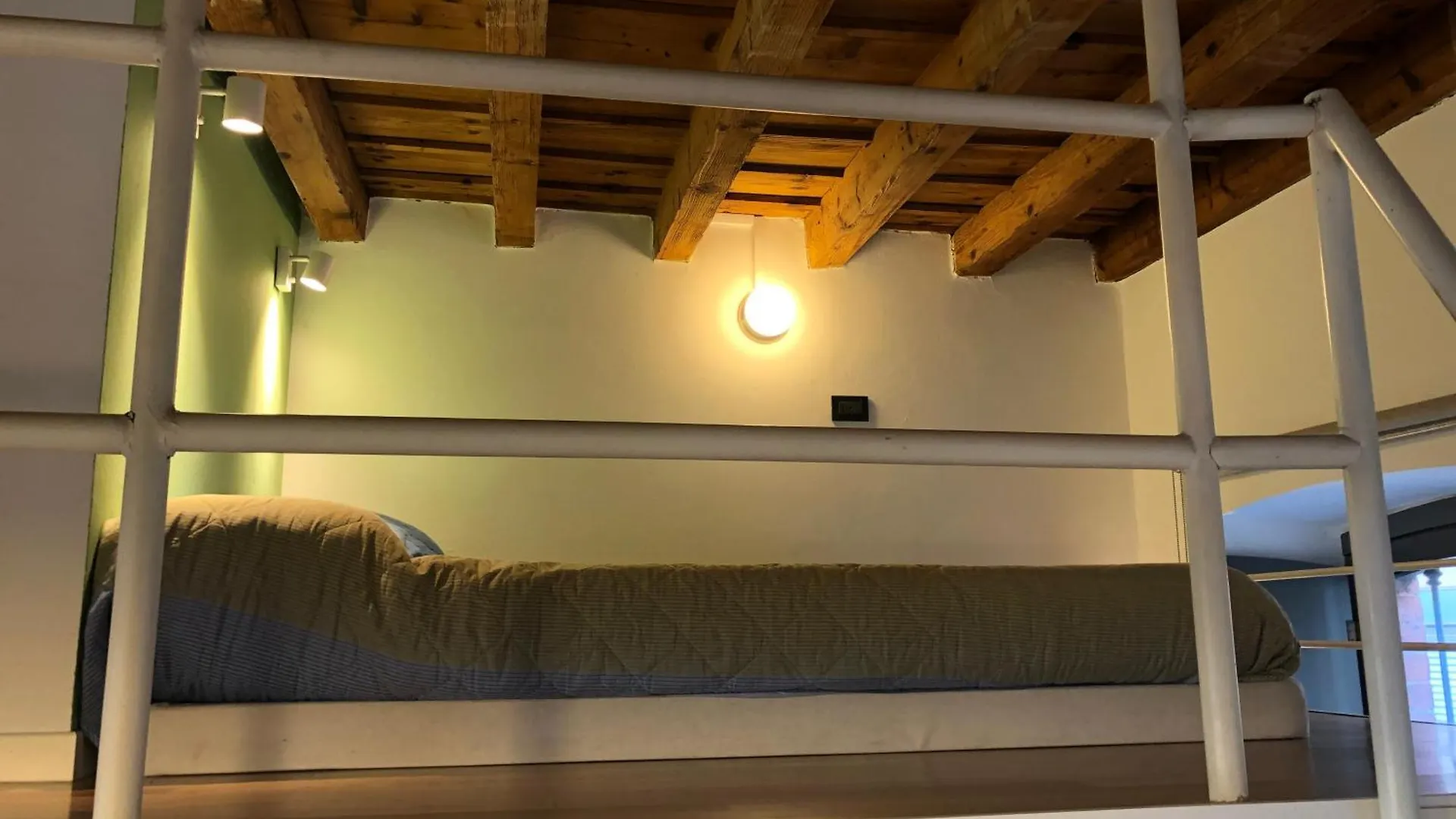 Sage House - Carozzi Apartments Μιλάνο